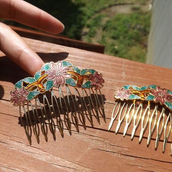 Floral Hair comb jewelry - Picture 3 of 3